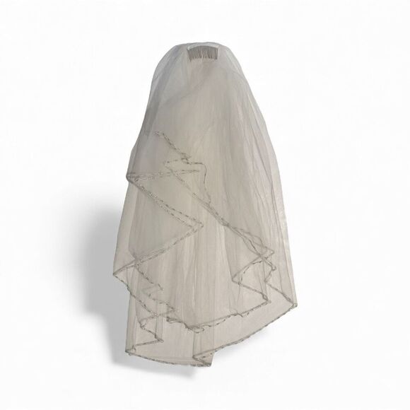 David’s Bridal Gorgeous Pearl Wedding Veil Tiered Pearl & Beaded - Picture 1 of 5